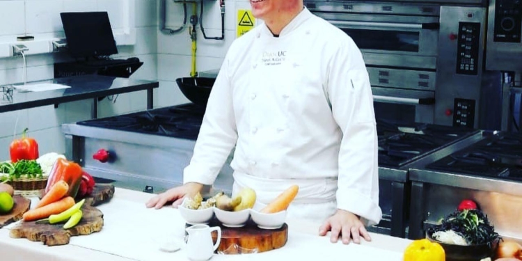 Macelo Maillard Mancilla, Chef Instructor Gastronomía Internacional DuocUC Antonio Varas:     “He sido  testigo y partícipe del poder transformador de DuocUC en su modelo educativo, en sus distintas sedes y con toda la infraestructura a través de Chile”