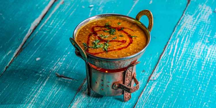 Receta para combatir el frío en restaurante indio Rishtedar