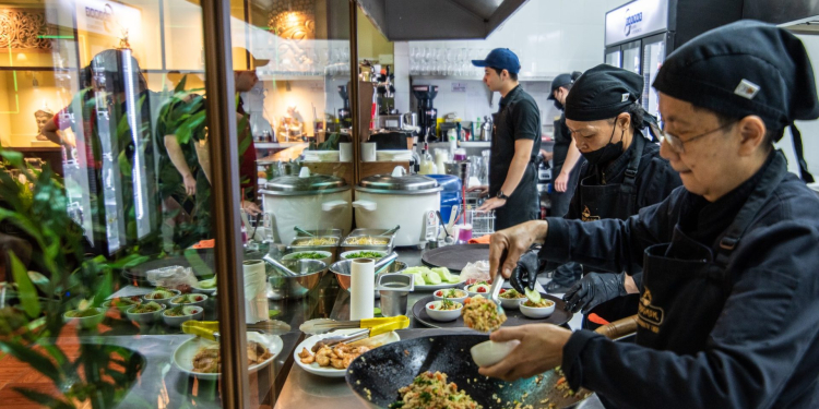 Bangkok Restaurant: Periodistas y comunicadores digitales vivieron la experiencia gastronómica del nuevo must del Barrio Yungay