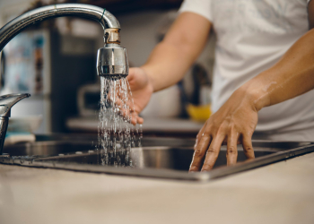 Sistema Fluye 360°: La solución que mejora el agua de su restaurante