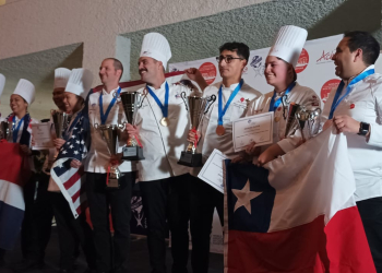 Equipo chileno en la categoría pastelería accede a la final mundial del concurso Worldchefs que se realizará el próximo año en Singapur