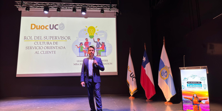 Presentación en Duoc UC e Inacap: “El Rol del Supervisor en una Cultura de Servicio Orientada al Cliente”