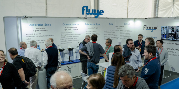 Sistema Fluye 360®: Obtén un suministro constante de agua purificada con la Osmosis Inversa de Fluye