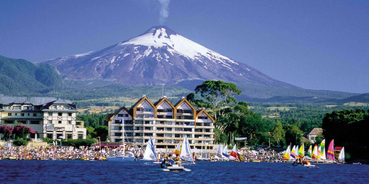 Pucón organiza seminario para abordar los desafíos en la regulación de los servicios de alojamientos turísticos