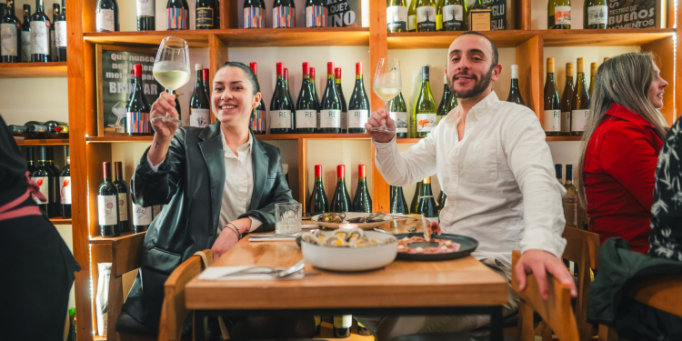 Corazón Continto celebra su primer aniversario con un mes lleno de vino, gastronomía y experiencias únicas en Valparaíso