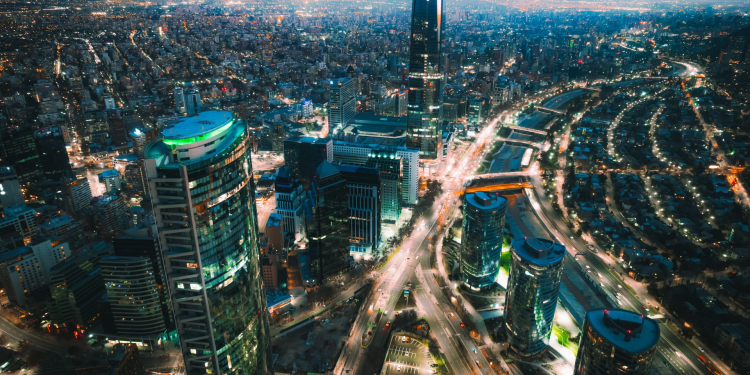 Santiago se consolida como capital del turismo de reuniones y congresos en Latinoamérica: alcanza el 2° lugar en ranking ICCA 2024