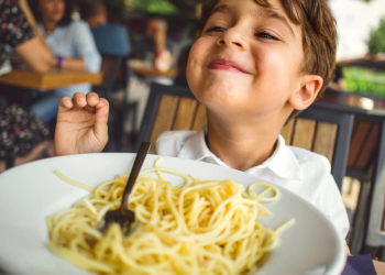Sheraton Miramar celebra el Día del Niño con un delicioso buffet y un toque de magia frente al mar  Viña del Mar