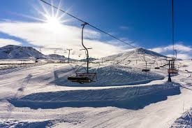 Radiografía a extranjeros en centros de montaña: brasileños y argentinos lideran una de las mejores temporadas de nieve de la última década