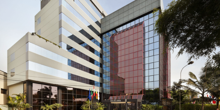 Lati Naimi, gerente general Meliá Lima: “Lima al concentrar el 90% del PIB de Perú, se posiciona como un destino clave para viajeros de negocios”