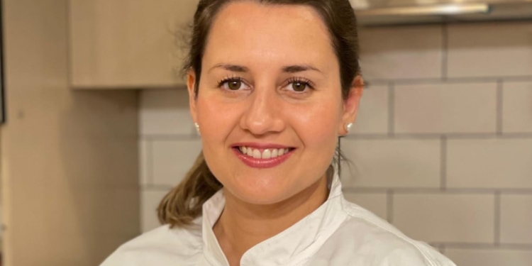 Jennifer Carolina Campana Astorga: Cocinar para transformar vidas