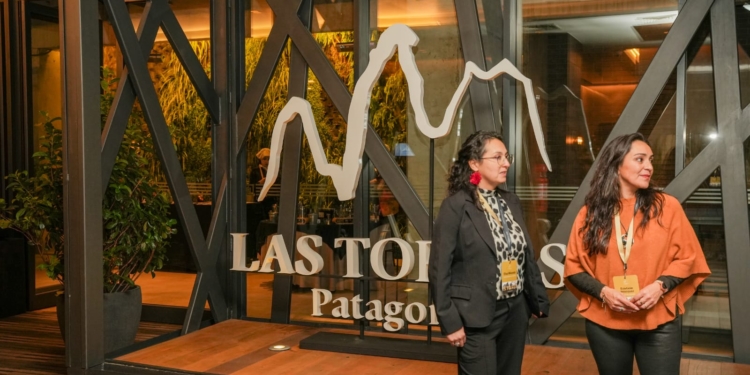 Las Torres Patagonia reunió a más de 200 tour operadores para presentar las novedades de su próxima temporada 2026/2027