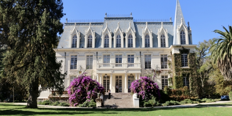 Hotel Las Majadas de Pirque: hotelería, patrimonio y gastronomía en el Maipo Alto