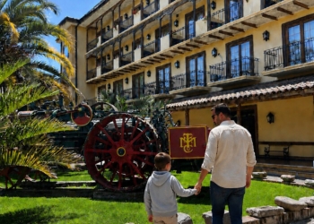Celebra a Papá en el Hotel Almacruz y Santa Cruz