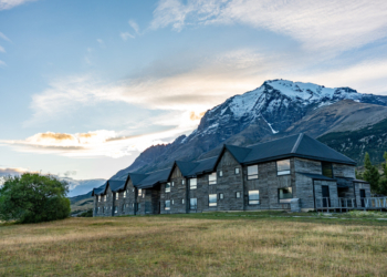 Torres del Paine gana un nuevo «Óscar del turismo»: Las Torres es elegido Hotel Ecológico Líder de Sudamérica